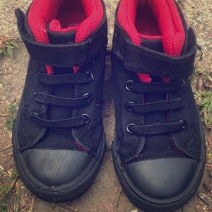 Hip boys black sneakers